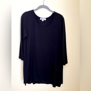 Amour Vert Long Sleeve Tunic Top